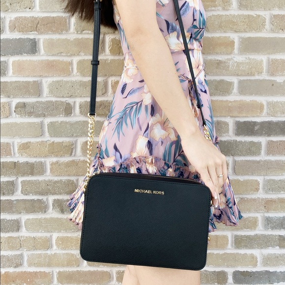 Michael Kors Handbags - Michael kors large crossbody Black